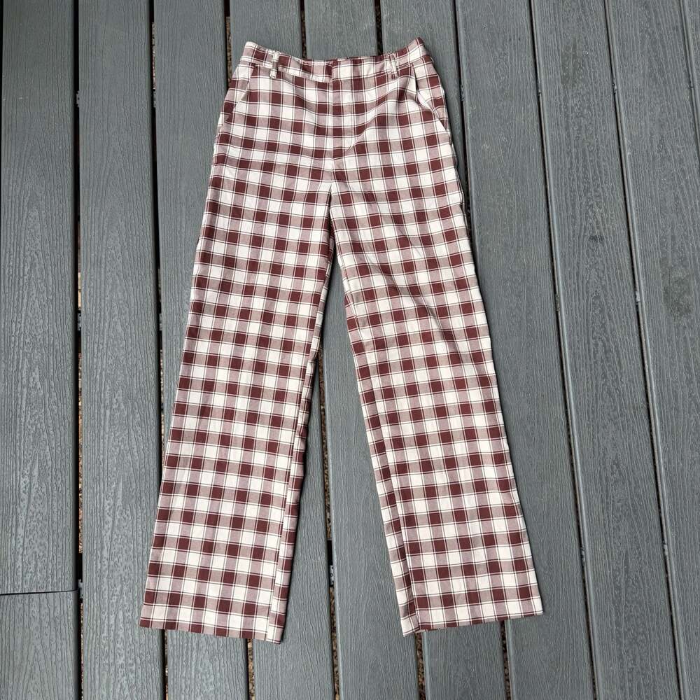 Urban Outfitters Women's Brown and Cream Plaid High-Waisted Straight Leg Trouser